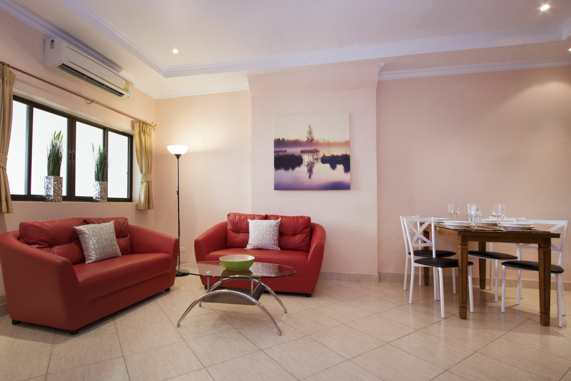 Ashford Villas Cosy Beach Pattaya Bagian luar foto