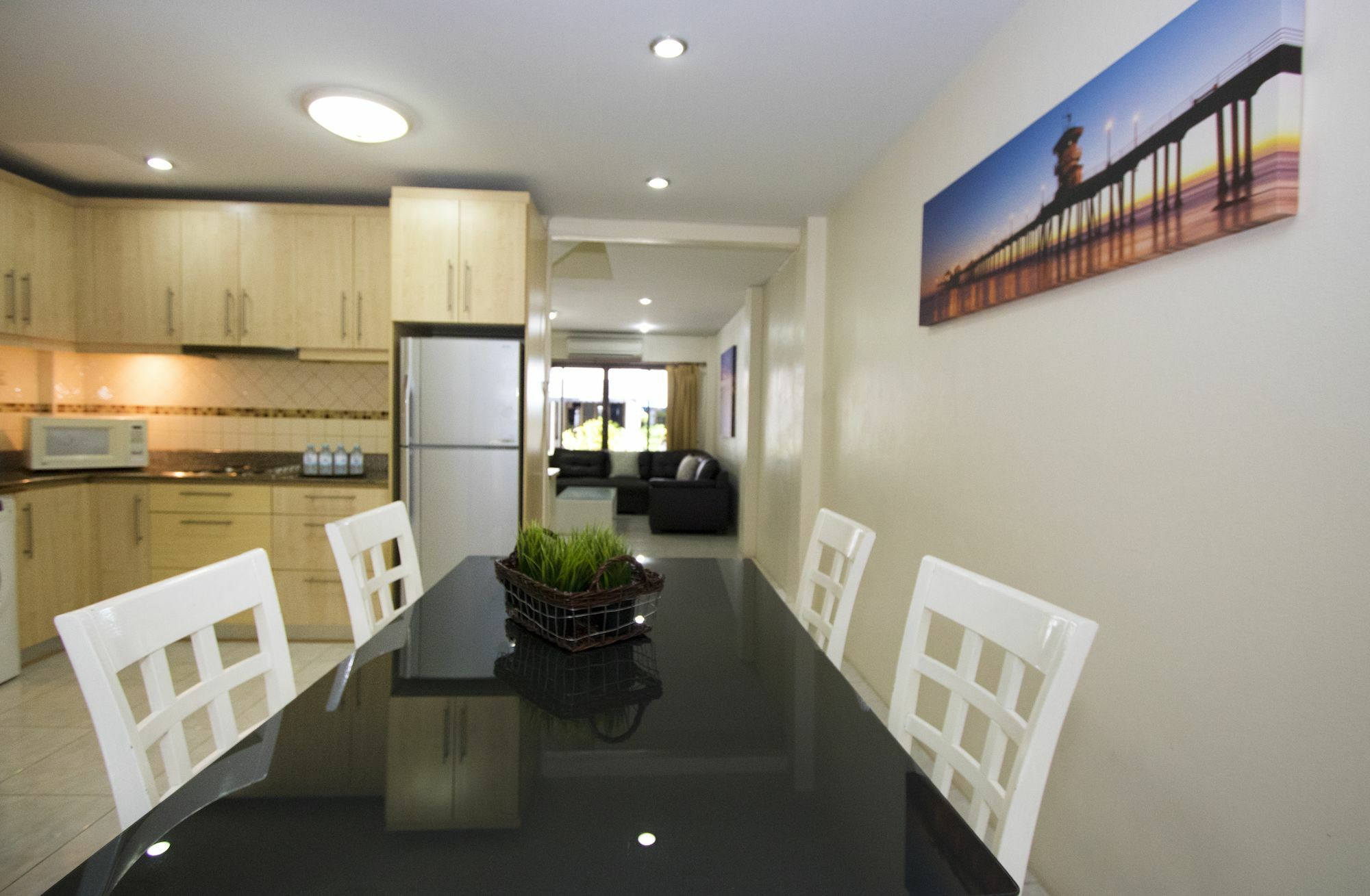 Ashford Villas Cosy Beach Pattaya Bagian luar foto